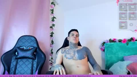 Sarah  Zack online show from 22, 12, 2025