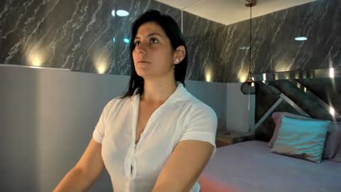 Sarah Deyvis online show from 29, 12, 2024