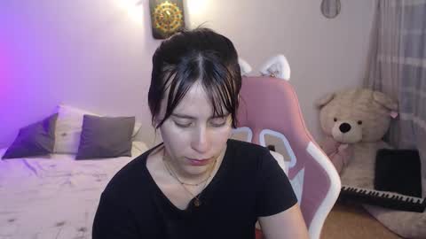 Snapshot of sarahdressler chatting on 15, 9, 2025 sarahdressler online show from 15, 9, 2025