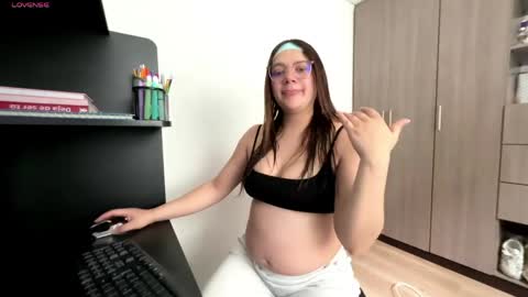 Sarahhh 0 online show from 27, 5, 2026