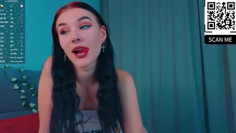 Snapshot of sarahhunny chatting on 4, 10, 2025 Sarah online show from 4, 10, 2025