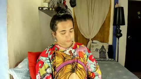 Snapshot of sarahjey chatting on 10, 5, 2026 SARAHJEY online show from 10, 5, 2026