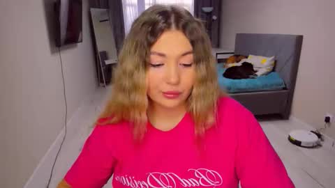 Snapshot of sarahmils chatting on 11, 2, 2026 Sarah online show from 11, 2, 2026