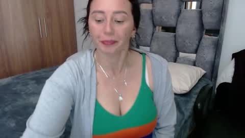 Lia online show from 6, 12, 2024