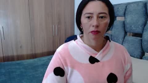 Lia online show from 26, 12, 2024