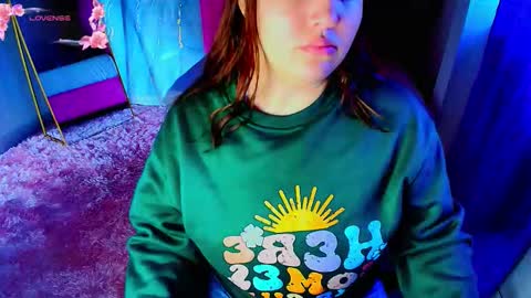 Snapshot of sarahrouse_ chatting on 26, 11, 2025 S A R A H online show from 26, 11, 2025