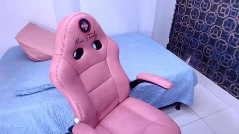 Sara  online show from 15, 1, 2025