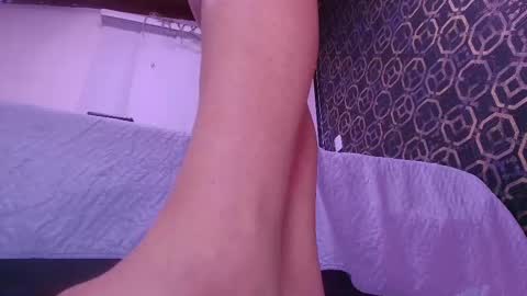 Sara  online show from 1, 10, 2025