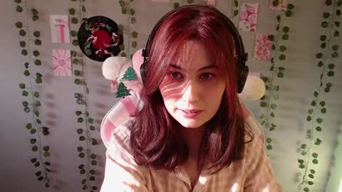 Snapshot of sarakinski chatting on 30, 1, 2025 Sara online show from 30, 1, 2025