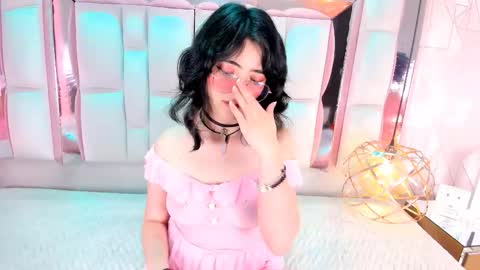 Snapshot of saramartini2 chatting on 21, 9, 2025 sara  online show from 21, 9, 2025