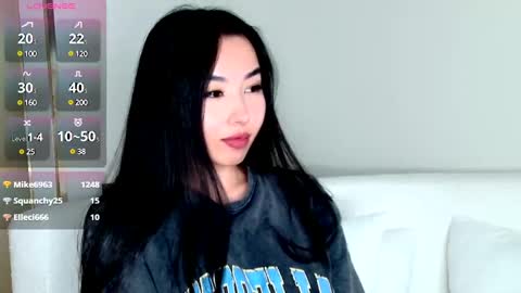 Snapshot of saranmia chatting on 16, 12, 2024 Mia online show from 16, 12, 2024