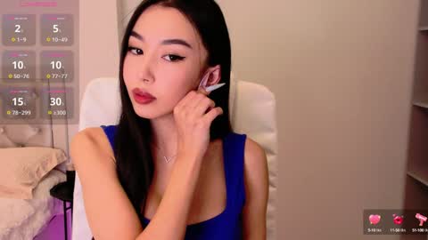 Snapshot of saranmia chatting on 18, 12, 2024 Mia online show from 18, 12, 2024
