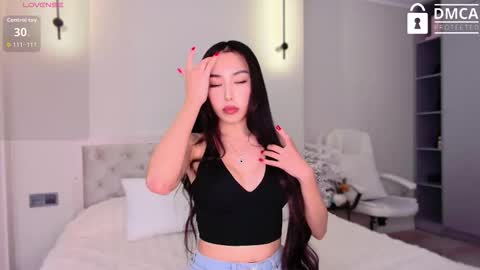 Snapshot of saranmia chatting on 25, 9, 2025 Mia online show from 25, 9, 2025