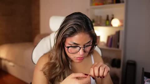 Sara online show from 12, 9, 2025