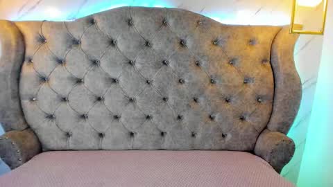   online show from 2, 1, 2025