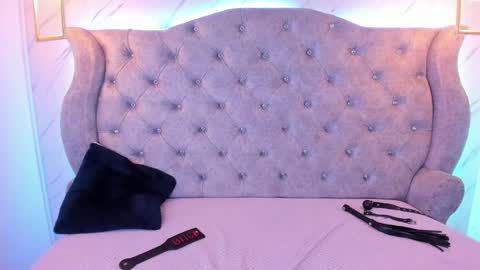   online show from 3, 1, 2025