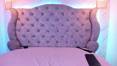   online show from 20, 1, 2025