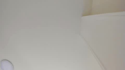   online show from 28, 1, 2025