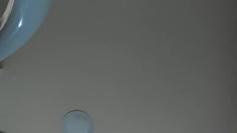   online show from 18, 2, 2025