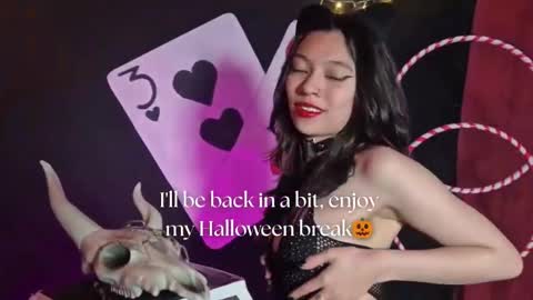   online show from 10, 10, 2025