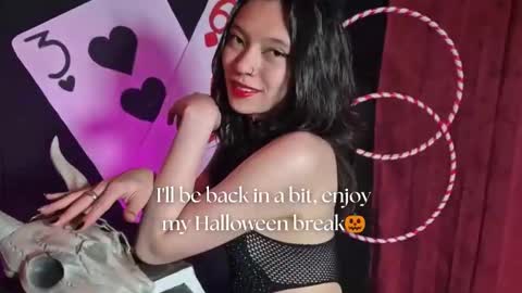   online show from 16, 10, 2025