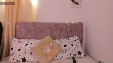 Snapshot of sarasuarez___ chatting on 1, 6, 2026 online show from 1, 6, 2026