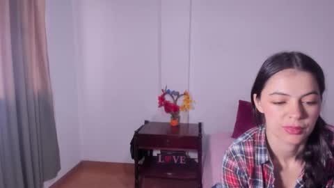 Sara   online show from 17, 10, 2025