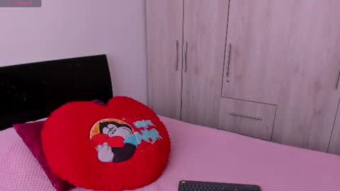 Sara   online show from 10, 6, 2026