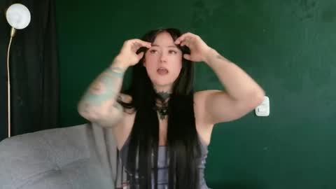 Snapshot of saratrita chatting on 22, 5, 2026 Sara Herrera online show from 22, 5, 2026