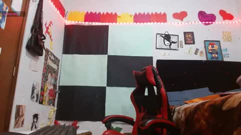 Snapshot of saray_extrovert1 chatting on 22, 5, 2026 Sara Jimenez online show from 22, 5, 2026