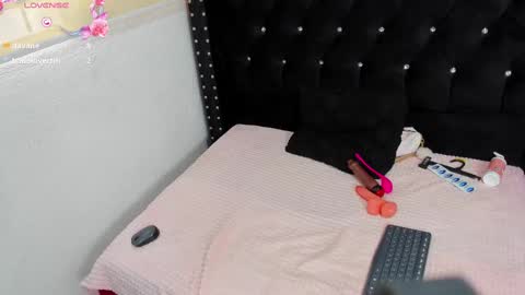 Snapshot of saraymoorex_ chatting on 10, 3, 2025 Saray online show from 10, 3, 2025