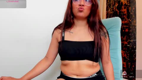 Snapshot of saraymoorex_ chatting on 18, 9, 2025 Saray online show from 18, 9, 2025