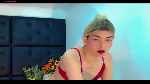 Snapshot of saraypiink chatting on 19, 6, 2026 saraypiink online show from 19, 6, 2026