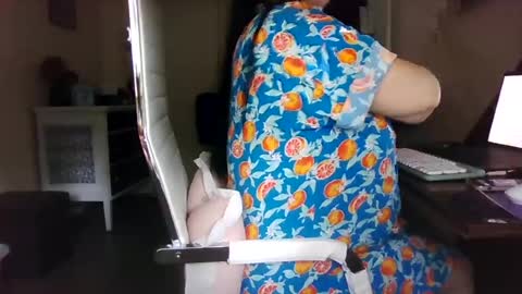 Snapshot of saretta46 chatting on 6, 8, 2026 Sara online show from 6, 8, 2026