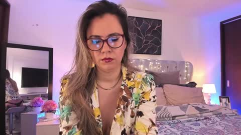 Snapshot of sarhamccormick chatting on 16, 1, 2025 sarha online show from 16, 1, 2025