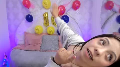 Snapshot of sarita_jane chatting on 16, 5, 2026 Sara online show from 16, 5, 2026