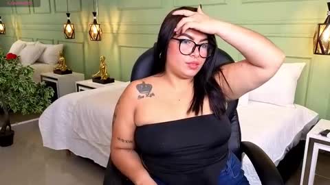 saritha_sanchez online show from 3, 2, 2026