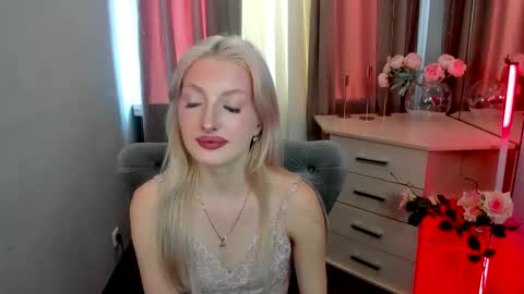 sarrah_blush online show from 9, 9, 2025