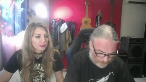 Snapshot of saruandjay chatting on 24, 9, 2025 Giselle and Jay online show from 24, 9, 2025