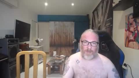 Snapshot of saruandjay chatting on 30, 9, 2025 Giselle and Jay online show from 30, 9, 2025