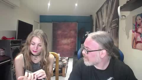 Snapshot of saruandjay chatting on 9, 10, 2025 Giselle and Jay online show from 9, 10, 2025