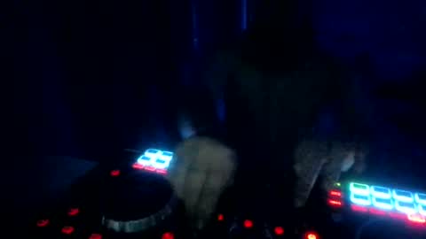 sasch1982h online show from 27, 5, 2026