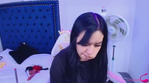 Snapshot of sasha_blazer chatting on 5, 12, 2025 Sasha online show from 5, 12, 2025