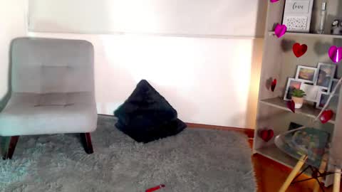 sasha_bowei online show from 20, 5, 2026