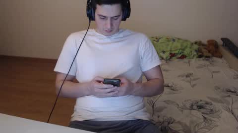 Snapshot of sasha_calvin chatting on 2, 11, 2025 sasha_calvin online show from 2, 11, 2025