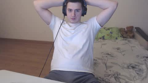 Snapshot of sasha_calvin chatting on 18, 11, 2025 sasha_calvin online show from 18, 11, 2025