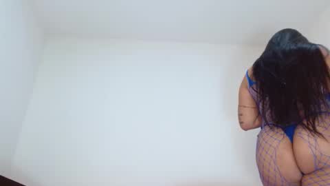 Sasha Creamy online show from 12, 2, 2025