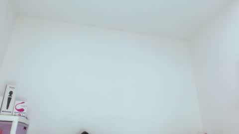 Sasha Creamy online show from 4, 10, 2025