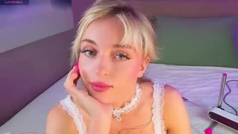 Snapshot of sasha_hardy chatting on 15, 6, 2026 Sasha online show from 15, 6, 2026