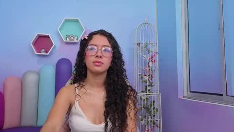 SashaMonroee  online show from 17, 11, 2025